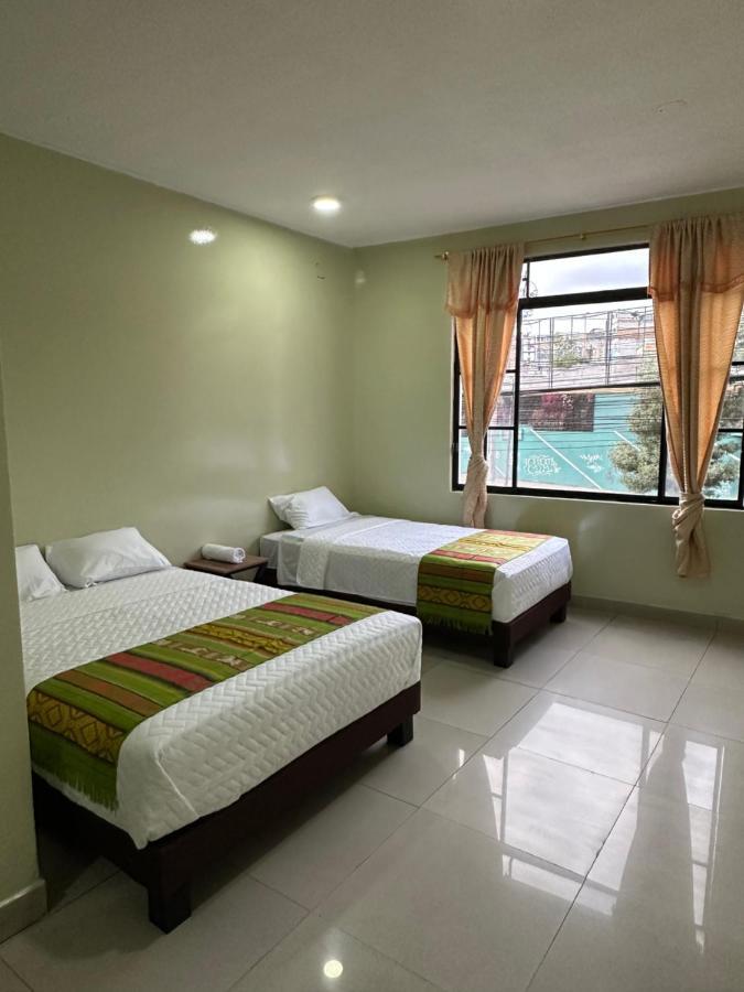 Hostal Marin Central Quito Bagian luar foto